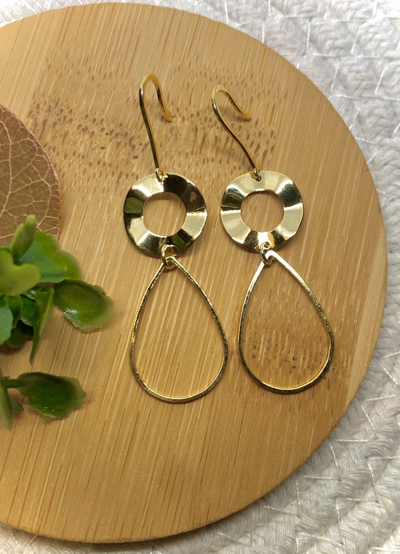 Brinco Longo Banhado a Ouro 18k