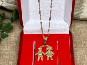 Cordão Trançado + Pingente Casal de Filhos Banhado a Ouro 18k
