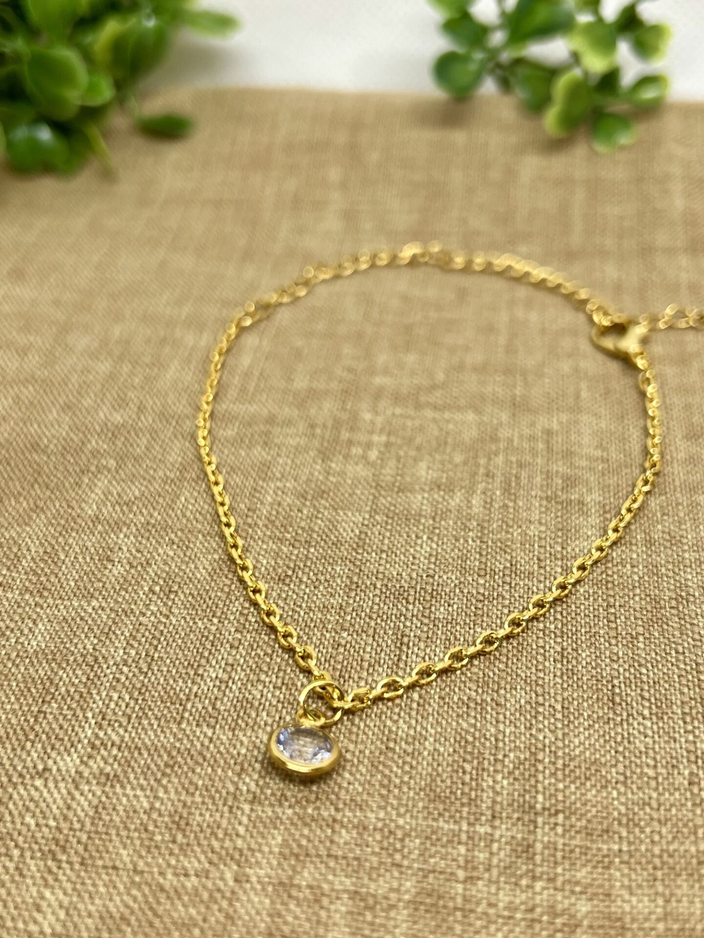 Tornozeleira Com Pingente de Zircônia, Banhada a Ouro 18k - Imagem 3