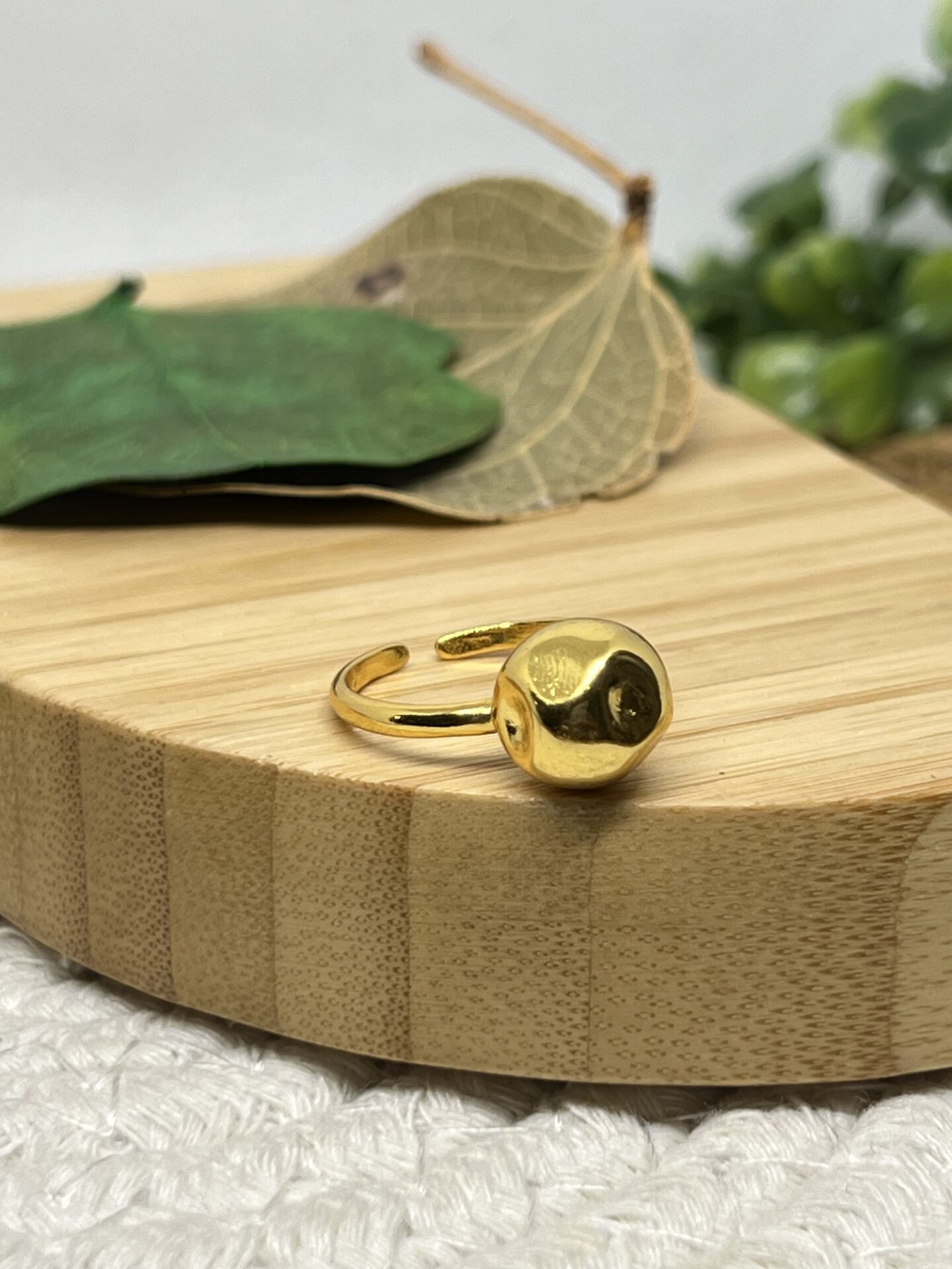 Anel regulador banhado a ouro 18k