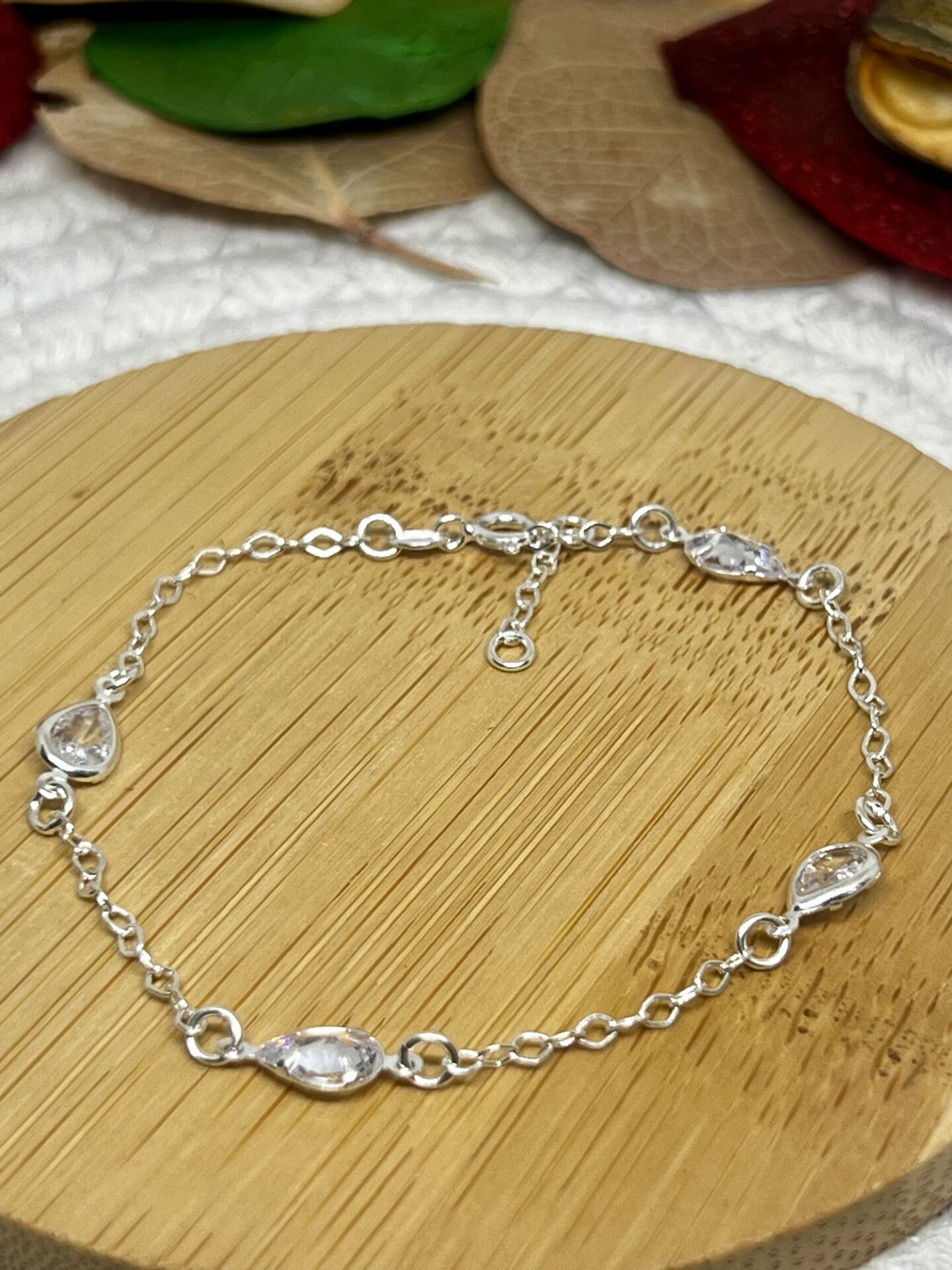Pulseira com Elos em Gota de Zircônias em Prata 925