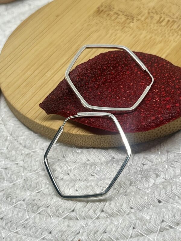 Brinco Argola Hexagonal em Prata 925