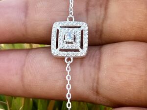 Pulseira em Prata 925 com Detalhes em Pedras Zircônias